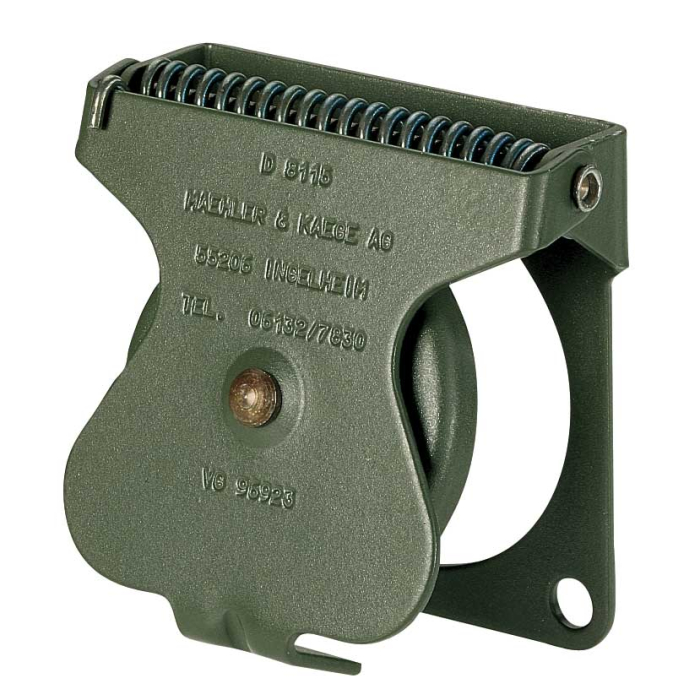 12 Pole Military Socket c/w Spring Cover (Mouse Trap) 12 Pole Military Socket c/w Spring Cover (Mouse Trap)