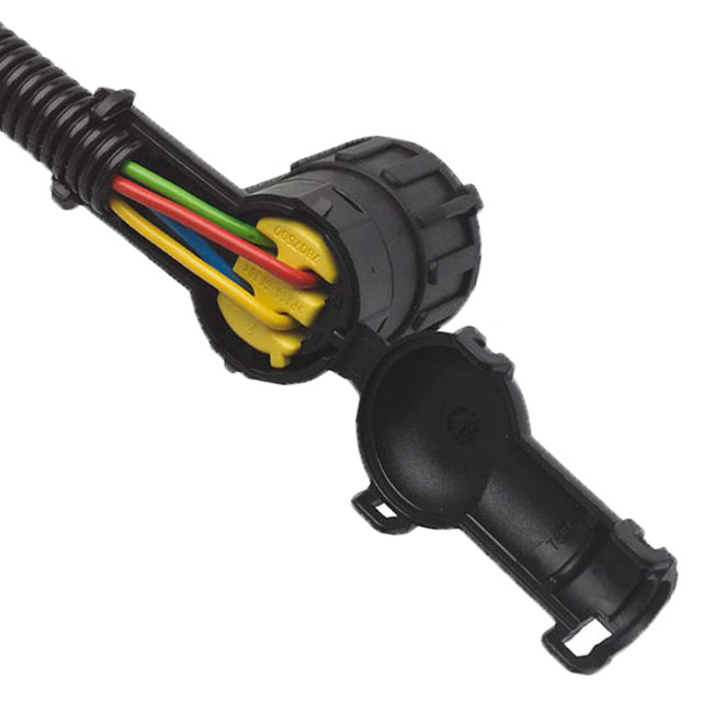 4 Pole DIN 72585 Connectors